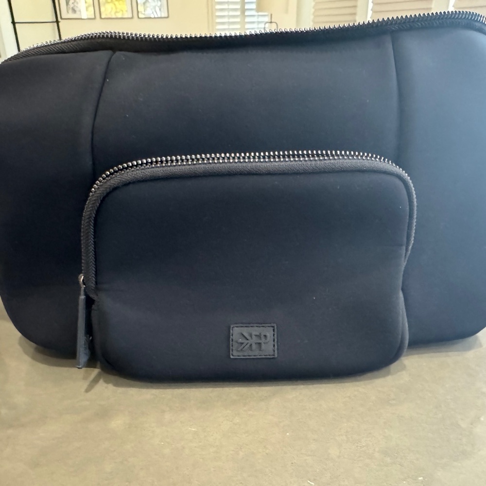 Freshly Picked Ebony Seoul Stroller Caddy